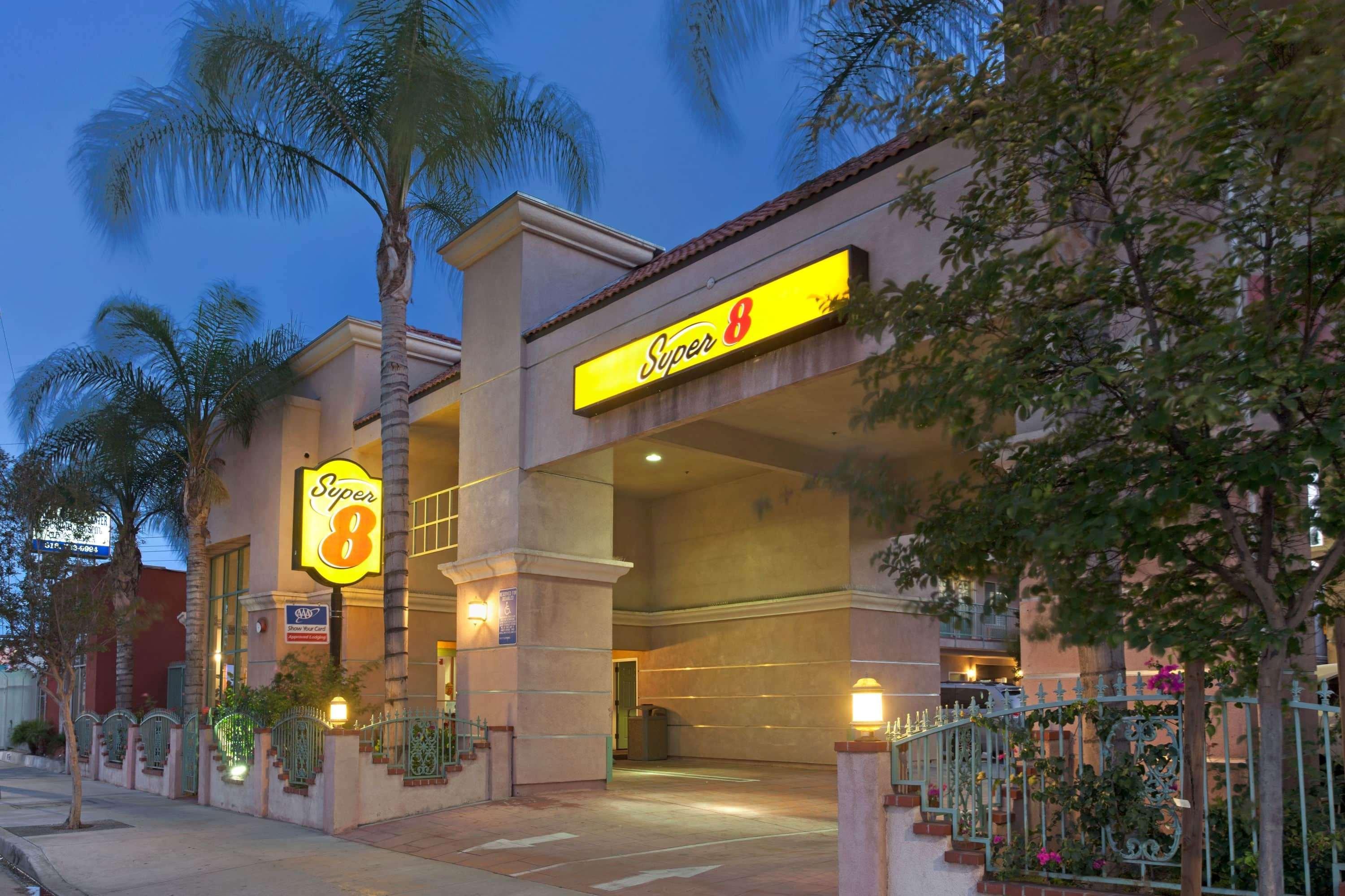 Super 8 By Wyndham North Hollywood Motel Los Angeles Luaran gambar