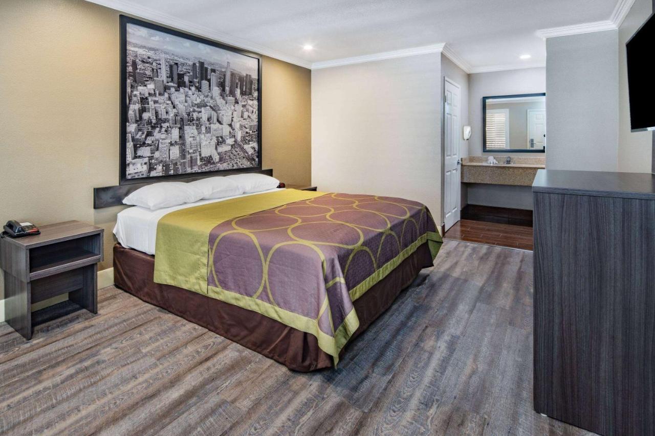 Super 8 By Wyndham North Hollywood Motel Los Angeles Luaran gambar